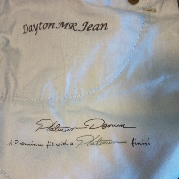 Chico's Platinum Dayton MR Jeans size 10 - Picture 5 of 6